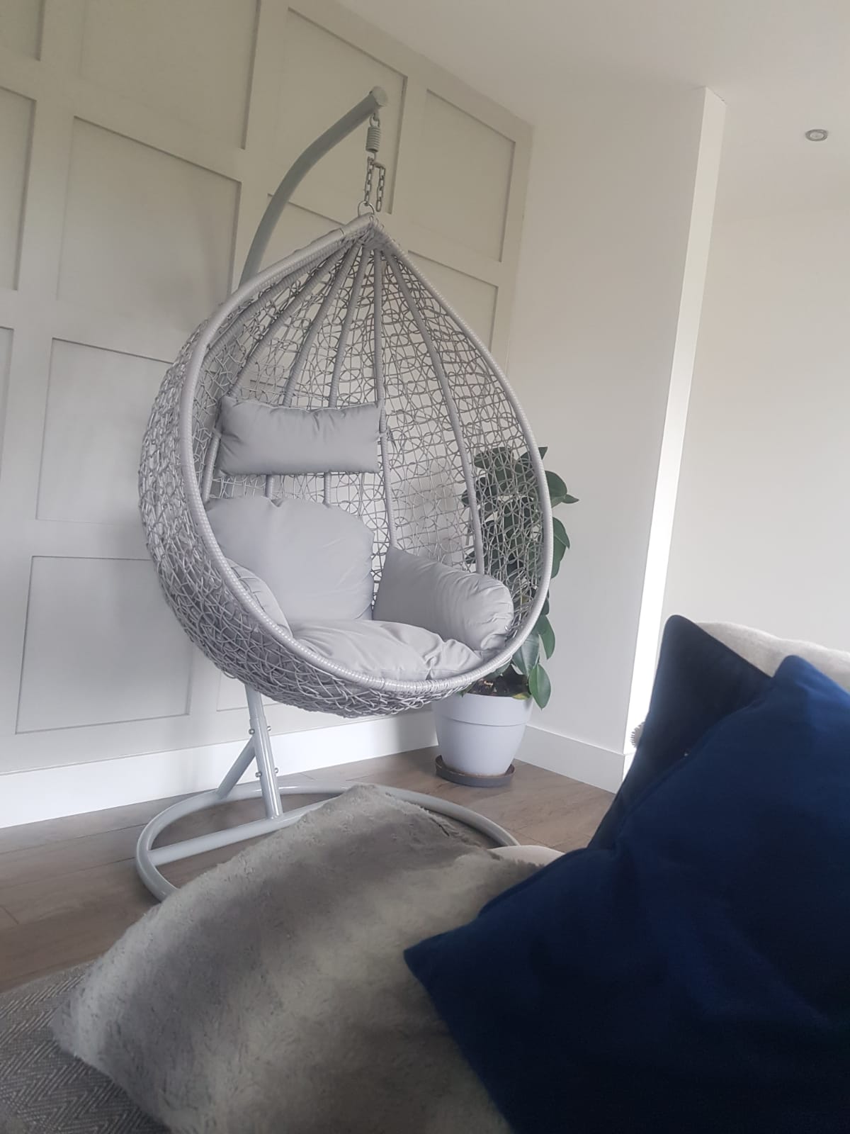Hanging Egg Chair (Large) For Indoor or Outdoor Use - French Grey Colour